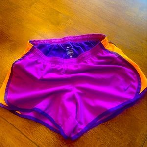 Nike dri fit magenta shorts size large girls